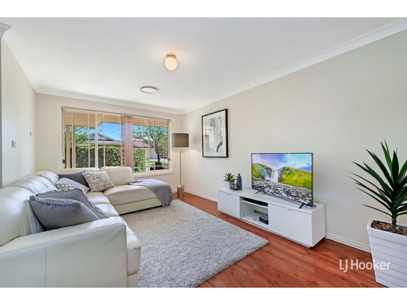 3 Latan Way, Stanhope Gardens NSW 2768