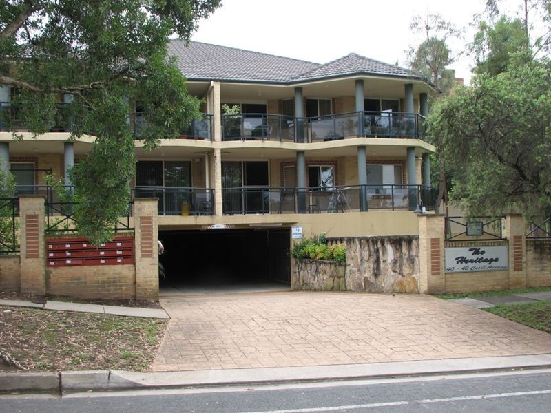 6/40-42 Cecil Av, Castle Hill NSW 2154