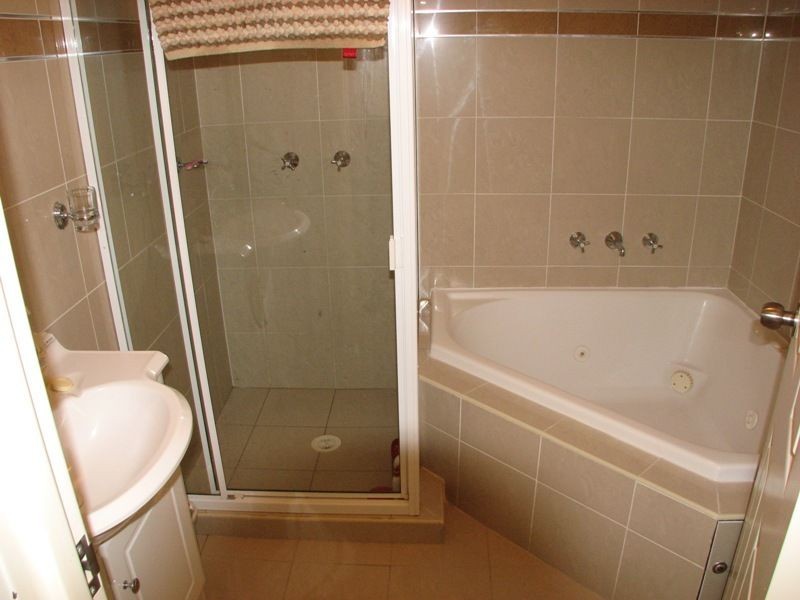 6/40-42 Cecil Av, Castle Hill NSW 2154