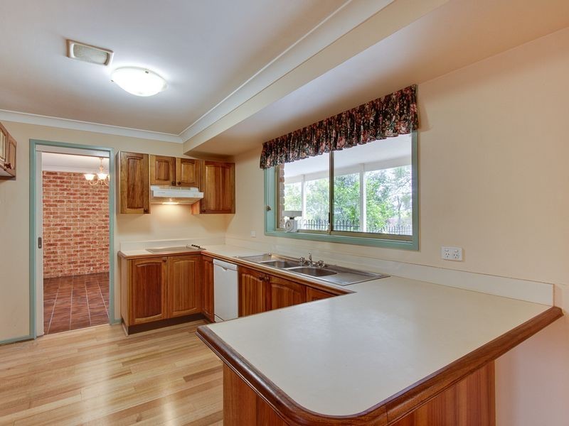 9 Guineviere Ct, Castle Hill NSW 2154