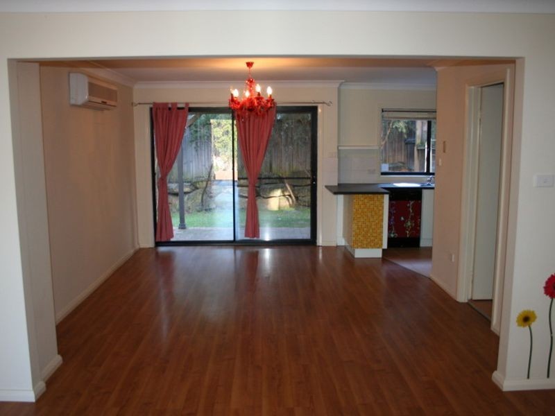 11/2 Parsonage Rd, Castle Hill NSW 2154