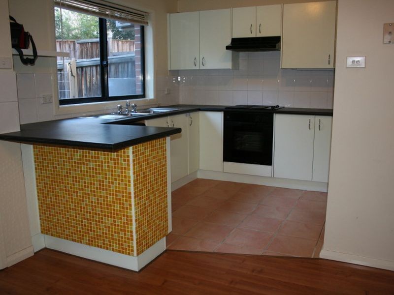 11/2 Parsonage Rd, Castle Hill NSW 2154