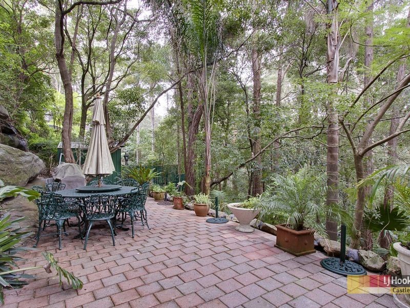 12 Greenvale Place, Castle Hill NSW 2154