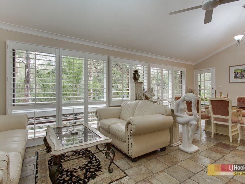 12 Greenvale Place, Castle Hill NSW 2154