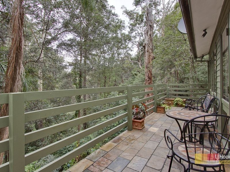 12 Greenvale Place, Castle Hill NSW 2154