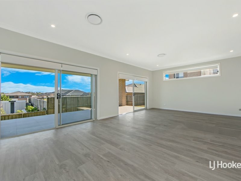 37 Thorogood Boulevard, Kellyville NSW 2155