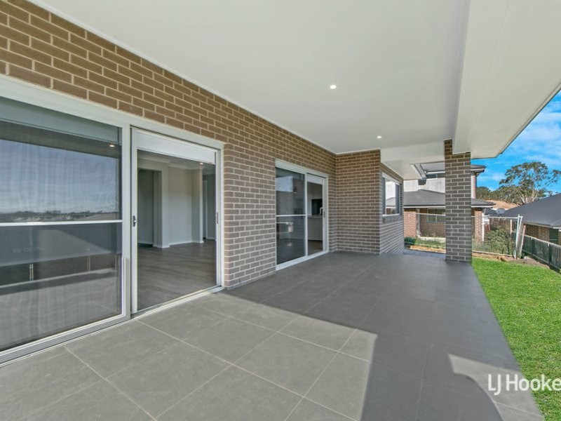 37 Thorogood Boulevard, Kellyville NSW 2155