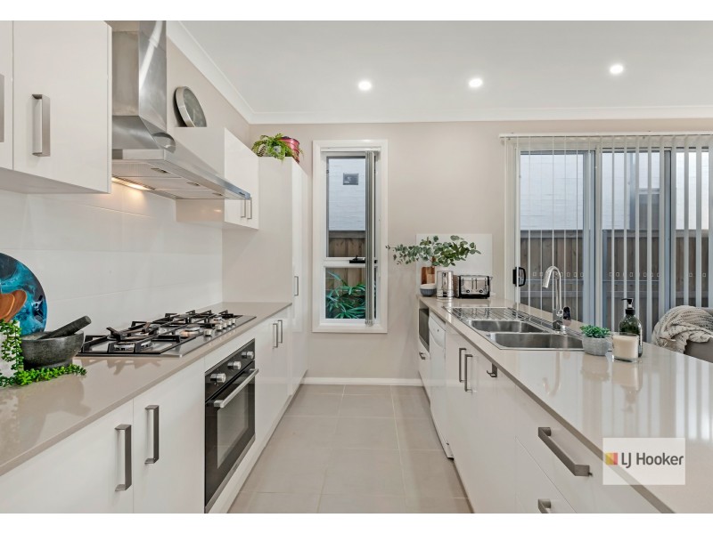 16 Peppin Street, Rouse Hill NSW 2155