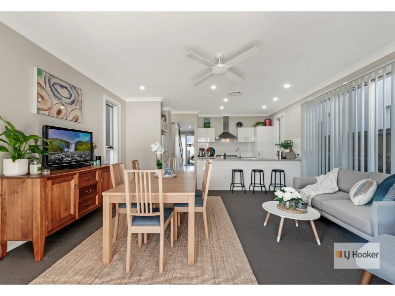 16 Peppin Street, Rouse Hill NSW 2155