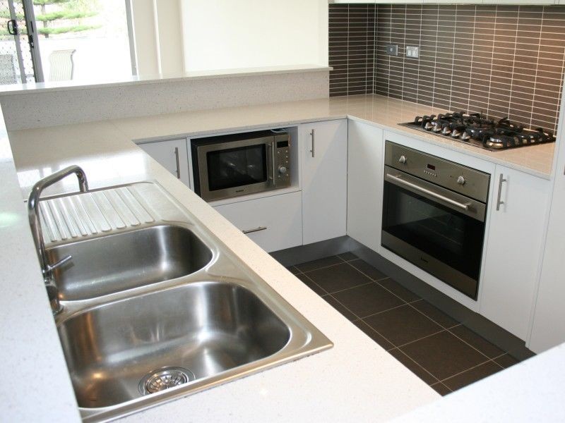 27/12 – 18 Sherwin Ave, Castle Hill NSW 2154