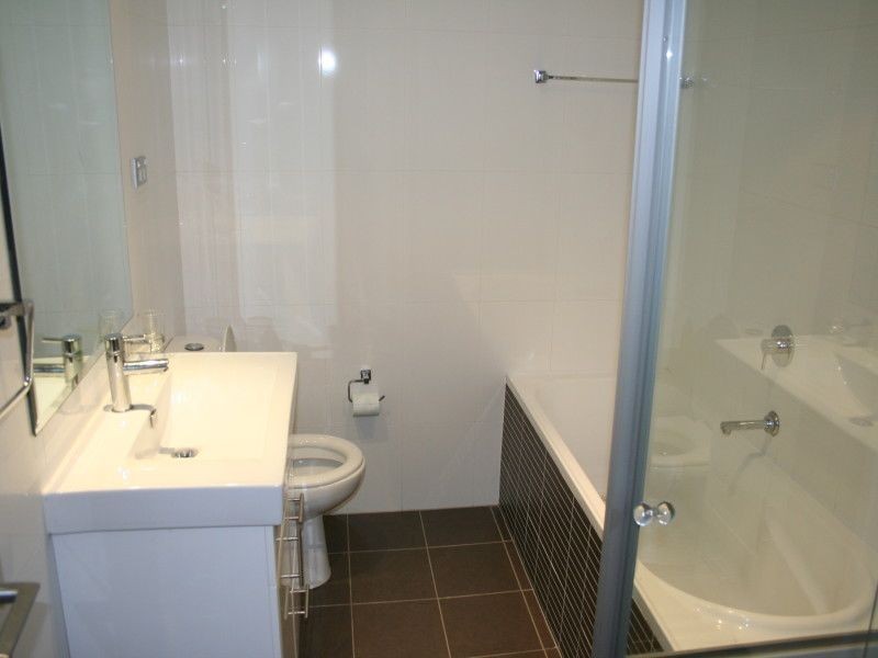 27/12 – 18 Sherwin Ave, Castle Hill NSW 2154