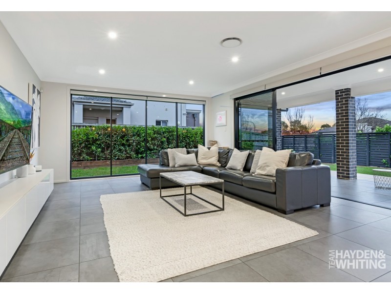 5 Benbullen Way, Castle Hill NSW 2154