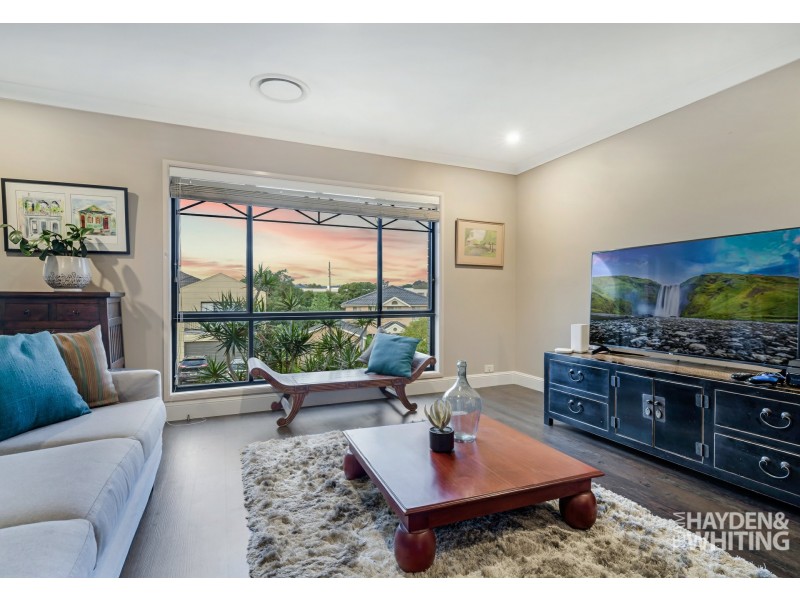 11 Bordeaux Crescent, Castle Hill NSW 2154