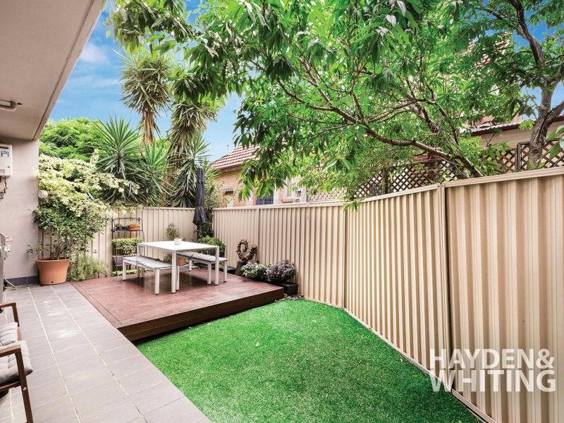 2/20 Redbank Road, Northmead NSW 2152