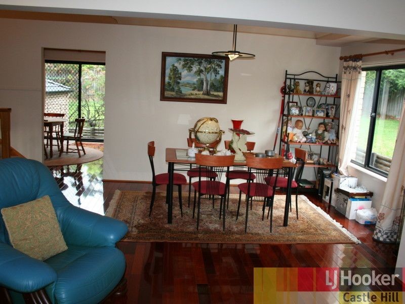 11 Mowbray Cl, Castle Hill NSW 2154