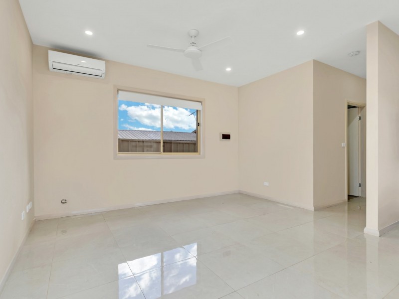 55a Cowper Circle, Quakers Hill NSW 2763