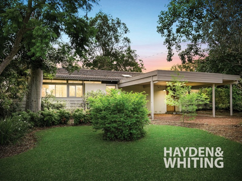 4 Barrawarn Place, Castle Hill NSW 2154