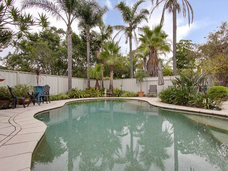 9 Broadsword Pl, Castle Hill NSW 2154