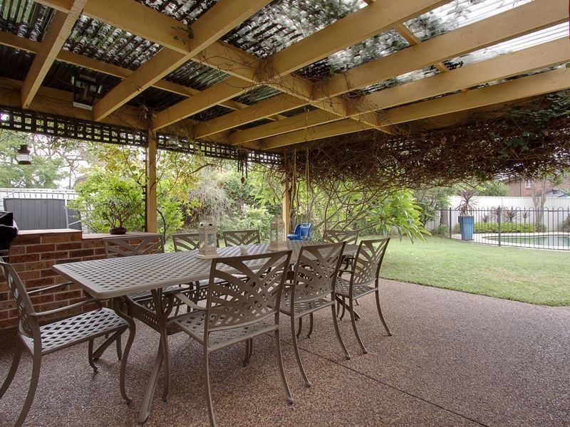 9 Broadsword Pl, Castle Hill NSW 2154