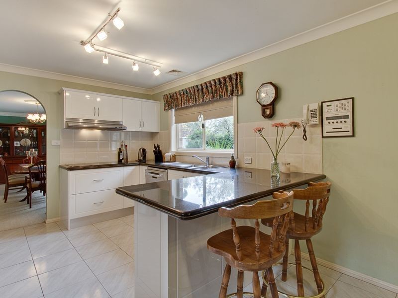 9 Broadsword Pl, Castle Hill NSW 2154