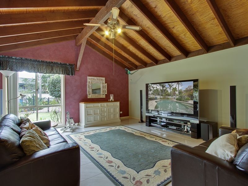 9 Broadsword Pl, Castle Hill NSW 2154