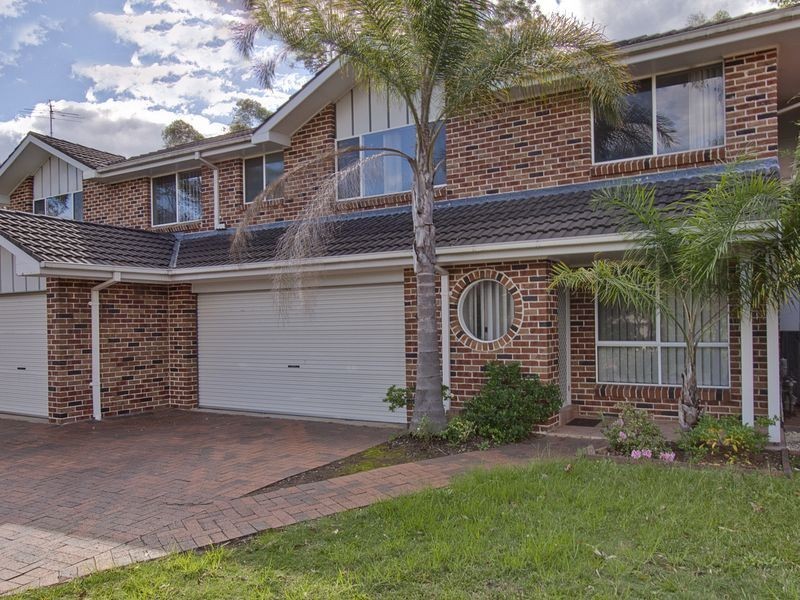 11A Kingussie Av, Castle Hill NSW 2154