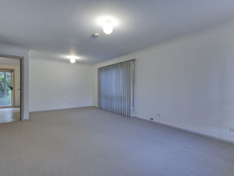 11A Kingussie Av, Castle Hill NSW 2154