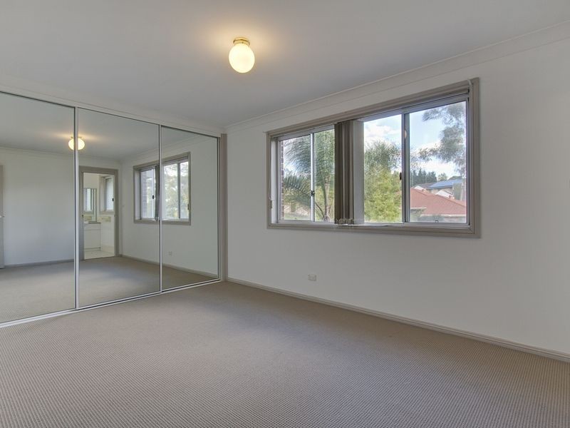 11A Kingussie Av, Castle Hill NSW 2154