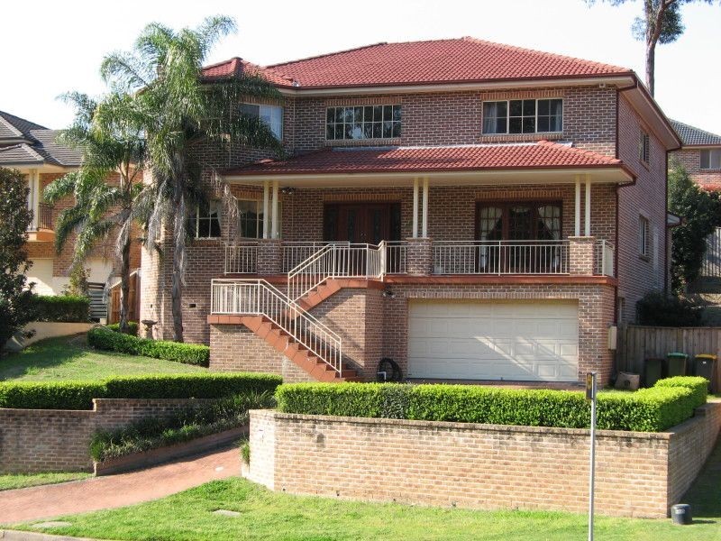 26 Grange Rd, Glenhaven NSW 2156