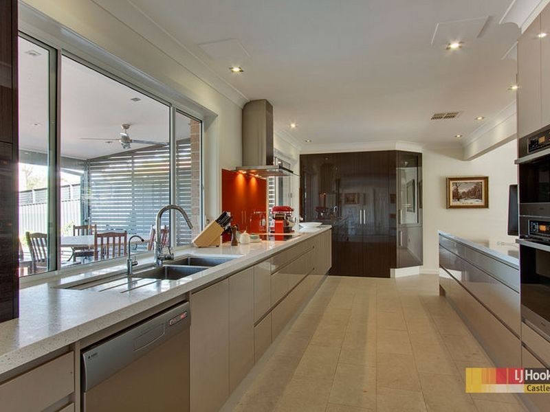 7 Lincoln Pl, Castle Hill NSW 2154