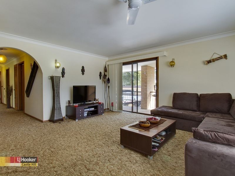18 Oxford Avenue, Castle Hill NSW 2154