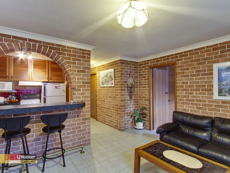 18 Oxford Avenue, Castle Hill NSW 2154