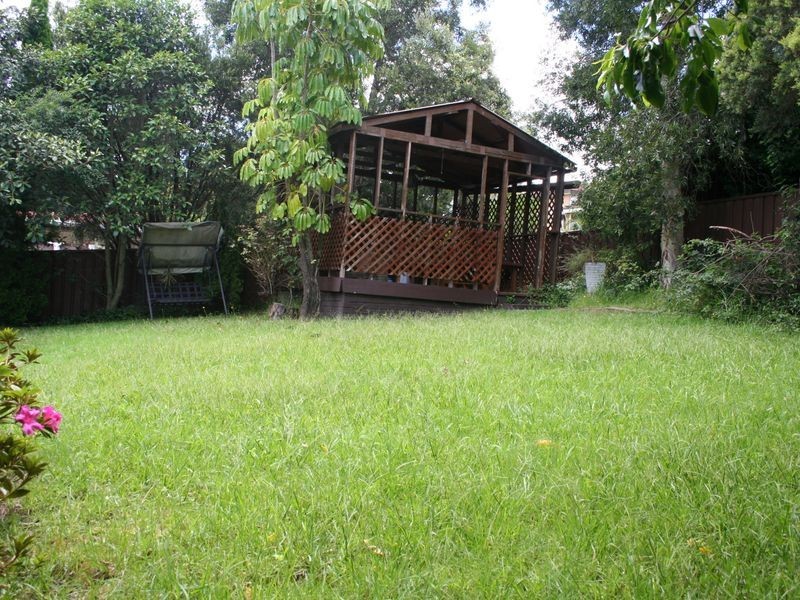 11 Meehan Place, Baulkham Hills NSW 2153