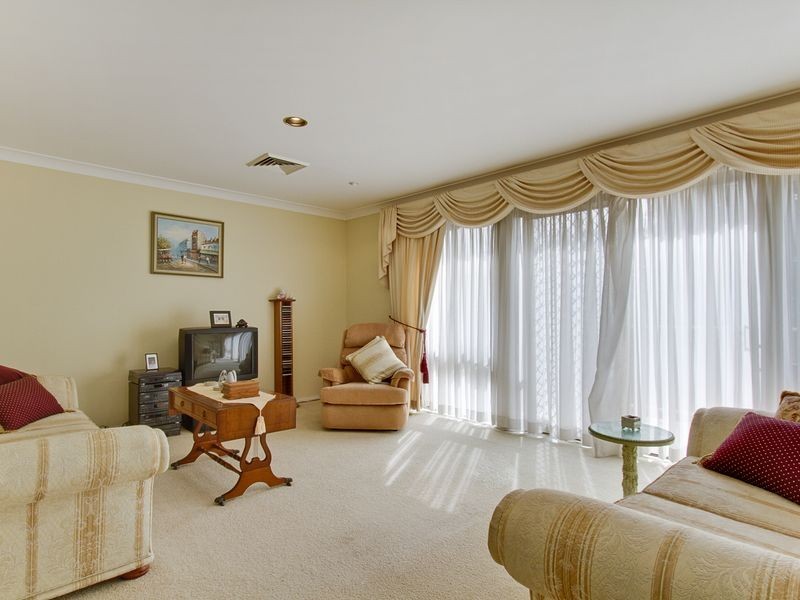 2/12 Sheoak Place, Cherrybrook NSW 2126