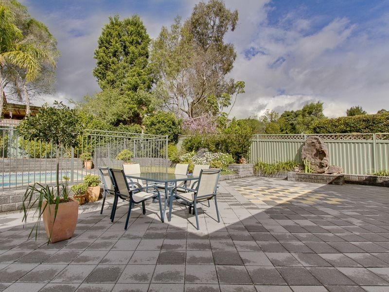 17 Tallowwood Avenue, Cherrybrook NSW 2126