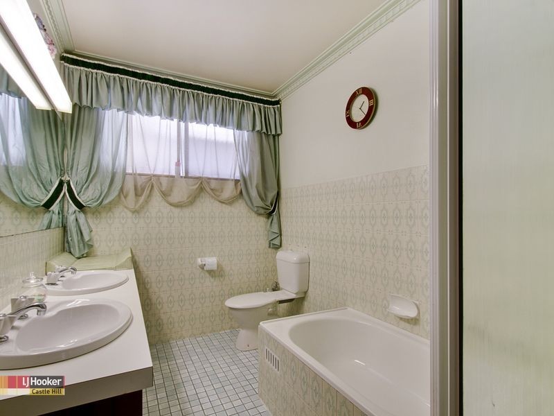 72 Britannia Rd, Castle Hill NSW 2154