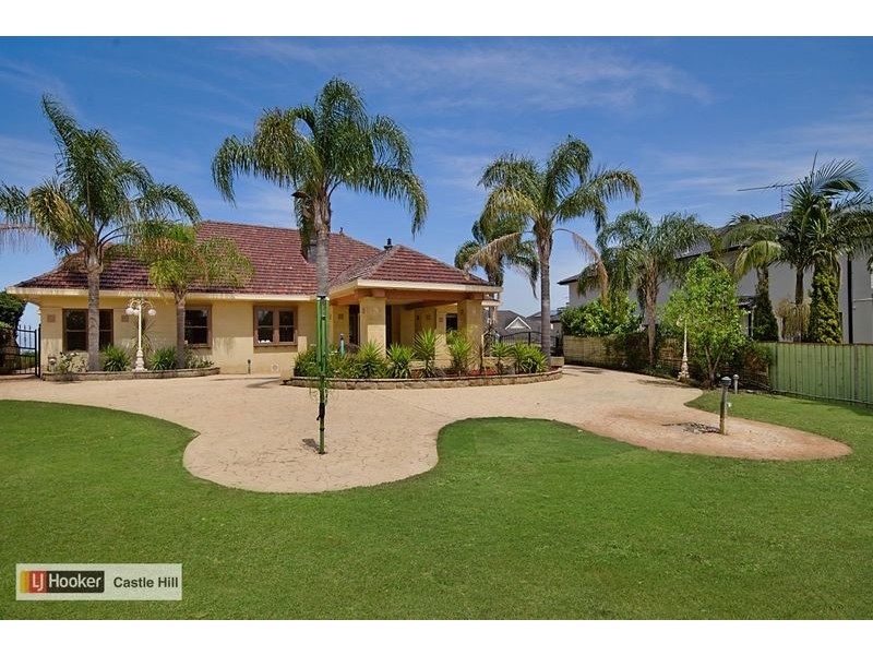 16 Melia Ct, Castle Hill NSW 2154