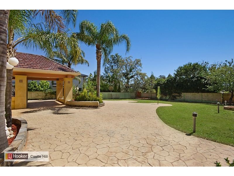 16 Melia Ct, Castle Hill NSW 2154