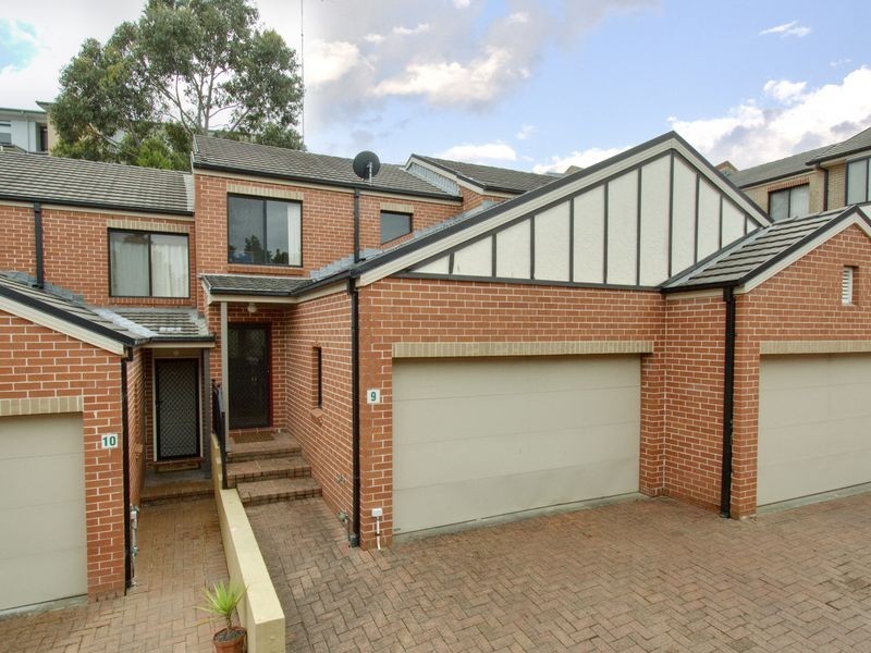 9/2 Parsonage Road, Castle Hill NSW 2154