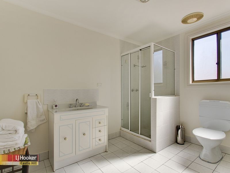 25 Battlement Crescent, Castle Hill NSW 2154