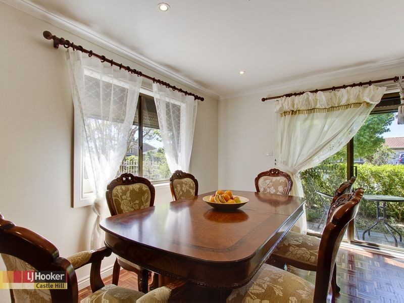 25 Battlement Crescent, Castle Hill NSW 2154