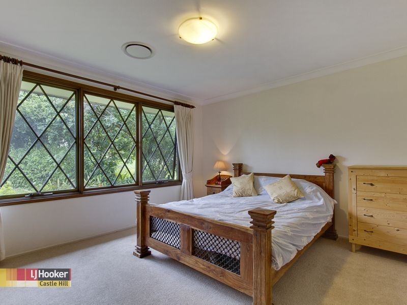 28 Ashford Ave, Castle Hill NSW 2154