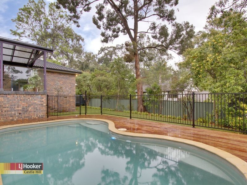 28 Ashford Ave, Castle Hill NSW 2154