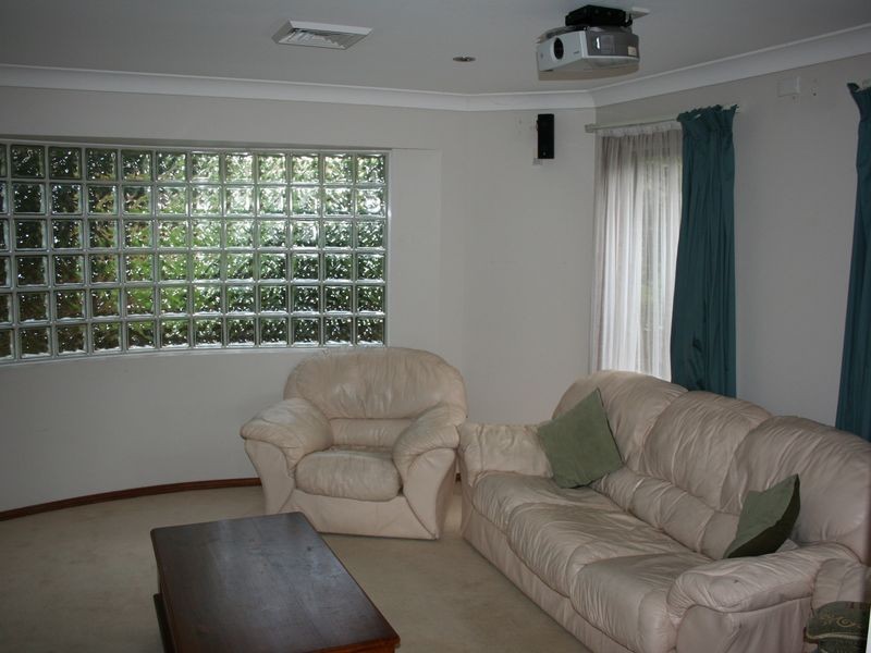 27 Woodgrove Avenue, Cherrybrook NSW 2126