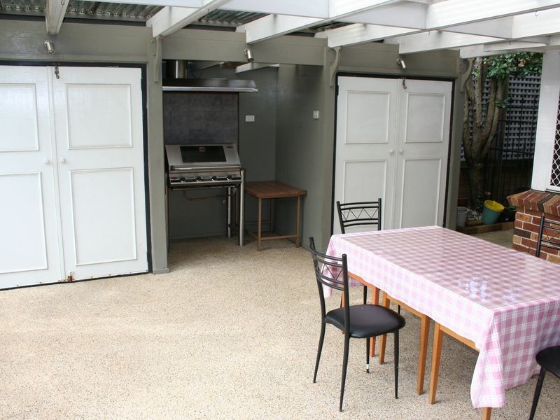 27 Woodgrove Avenue, Cherrybrook NSW 2126