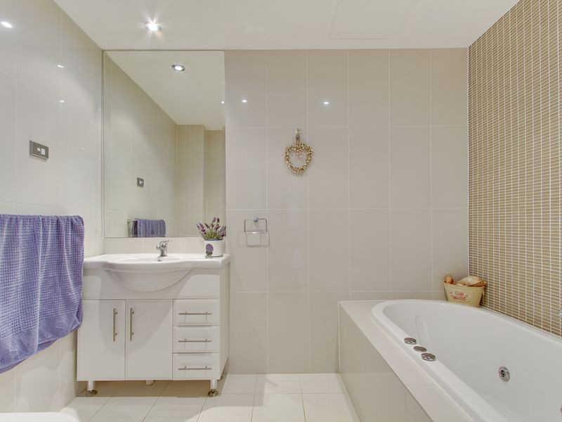 8/2-4 Purser Avenue, Castle Hill NSW 2154