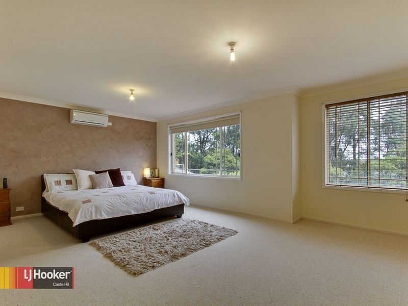 6 Lightwood Way, Beaumont Hills NSW 2155
