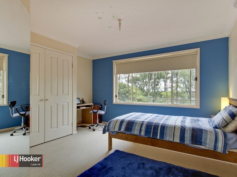 6 Lightwood Way, Beaumont Hills NSW 2155