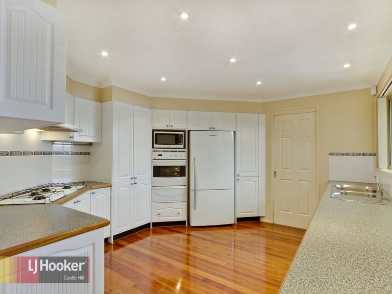 10 Kinnard Way, Kellyville NSW 2155