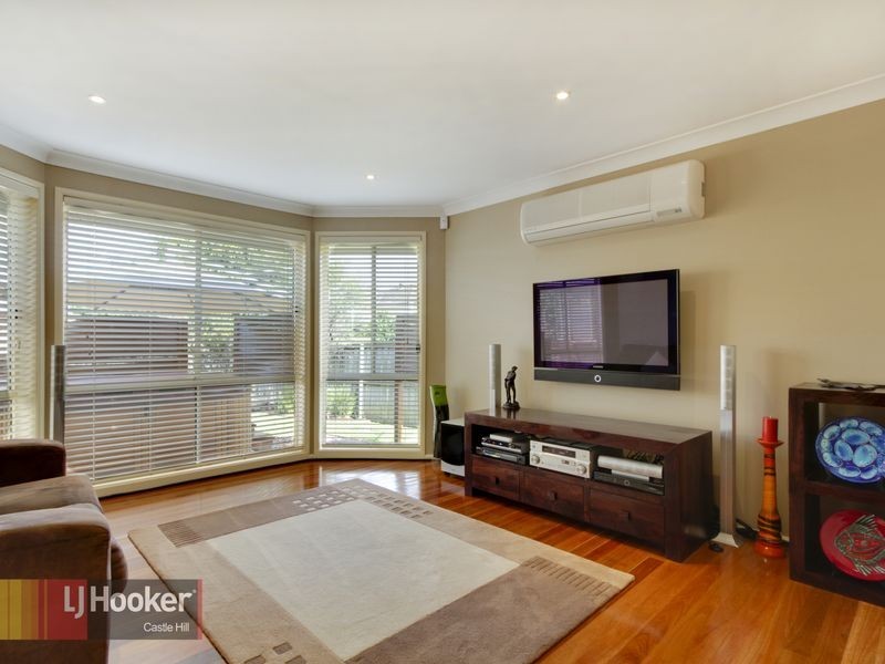 10 Kinnard Way, Kellyville NSW 2155